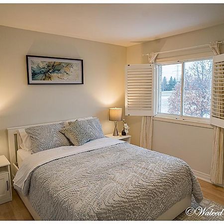 Sunroom House - 4 Bedrooms Mississauga Exterior photo