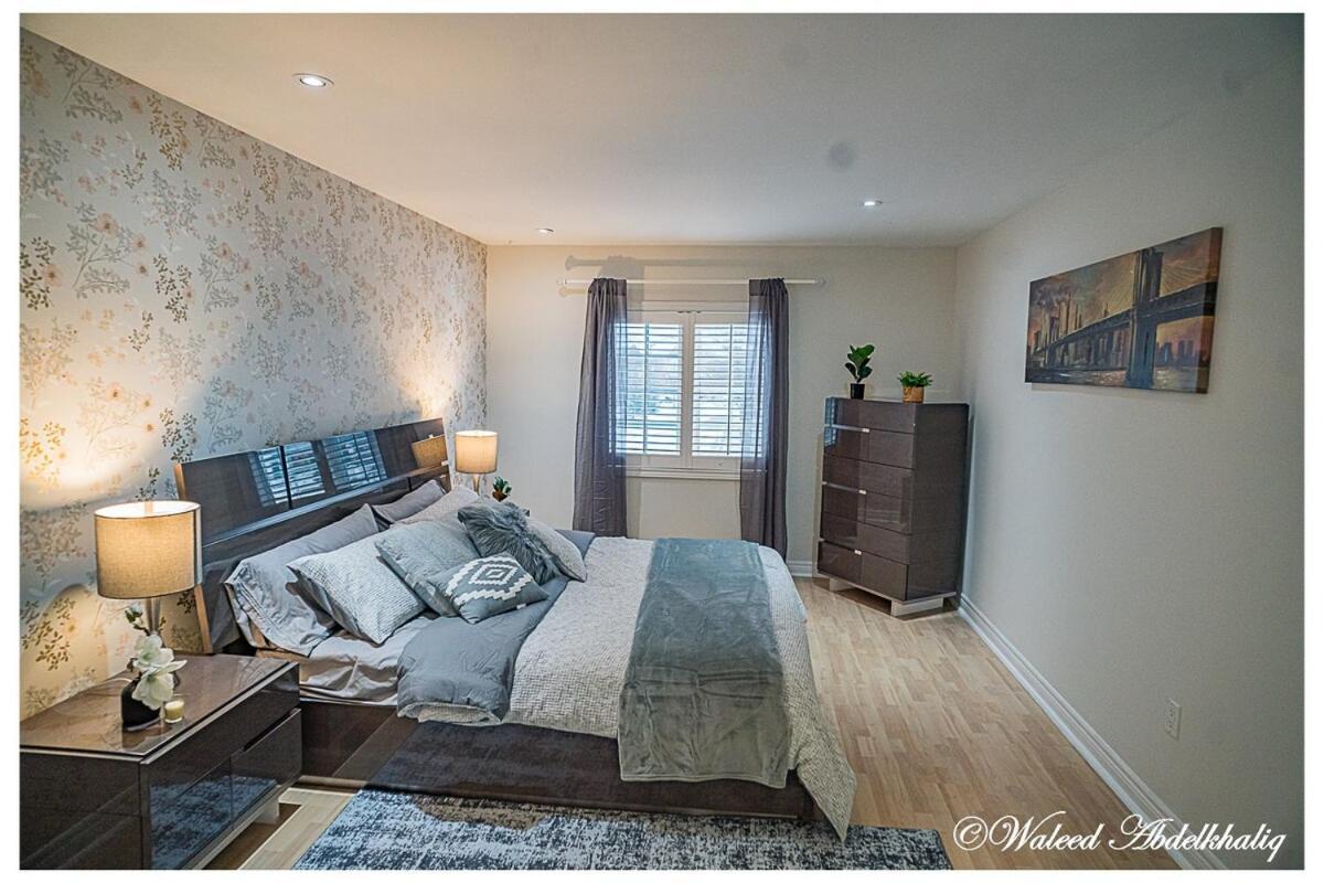 Sunroom House - 4 Bedrooms Mississauga Exterior photo